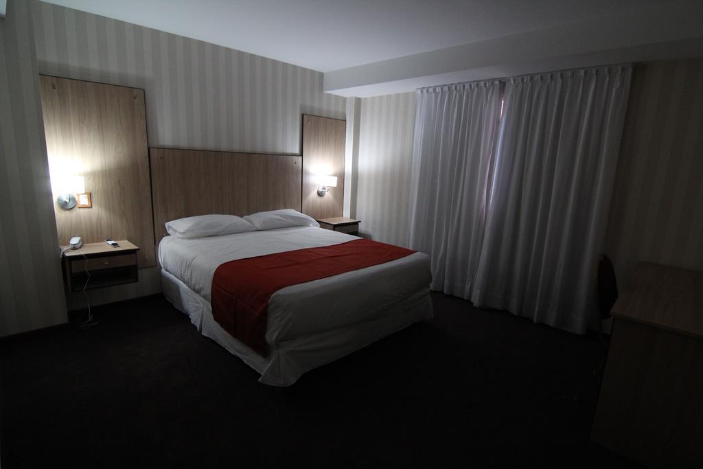 Hotel El Cortijo Neuquen Room photo
